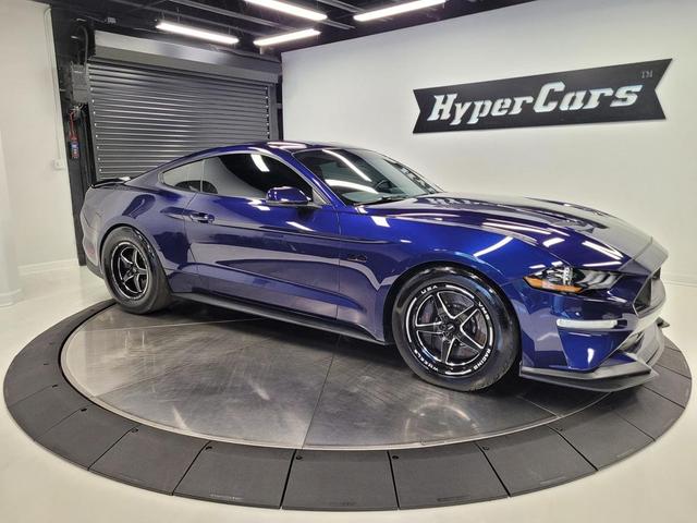 Photo of 2019 Blue Ford Mustang