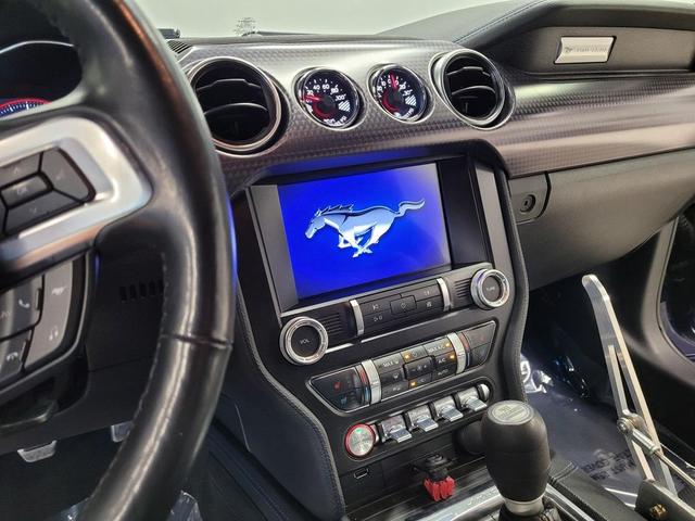 Photo of 2019 Blue Ford Mustang