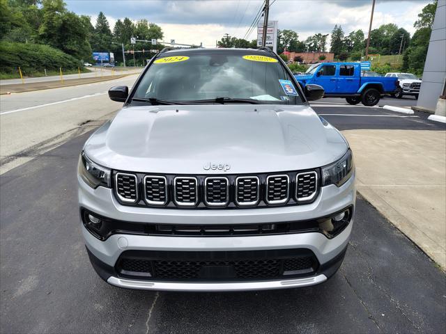 Photo of 2024 Silver Zynith Metallic Clearcoat Jeep Compass