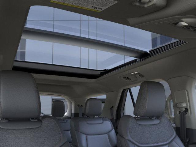 Photo of 2025 Agate Black Metallic Ford Explorer