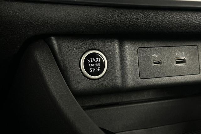 Photo of 2023 Pearl White Tricoat Nissan Rogue