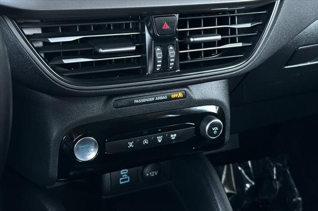 Photo of 2023 Oxford White Ford Escape