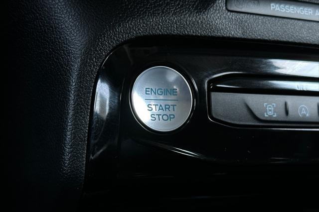 Photo of 2023 Oxford White Ford Escape