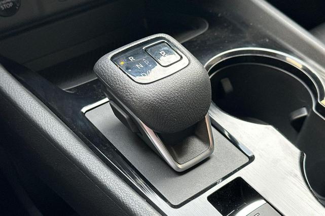 Photo of 2025 Deep Ocean Blue Pearl Nissan Rogue
