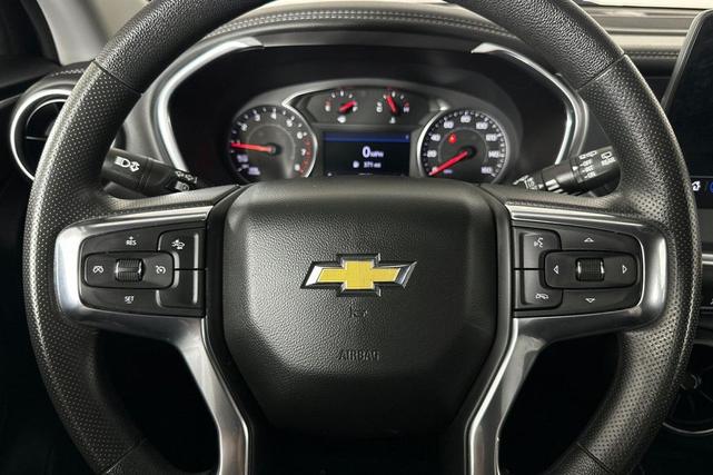Photo of 2024 Summit White Chevrolet Blazer