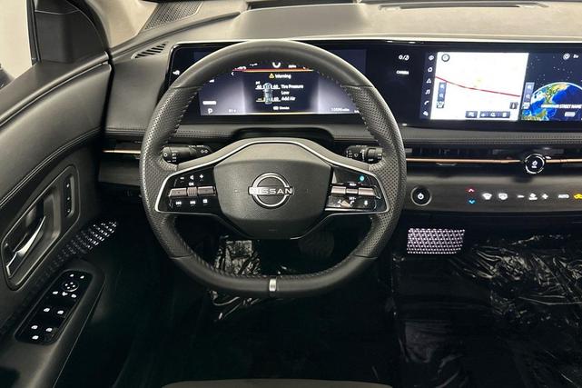 Photo of 2024 Black Diamond Pearl Nissan ARIYA