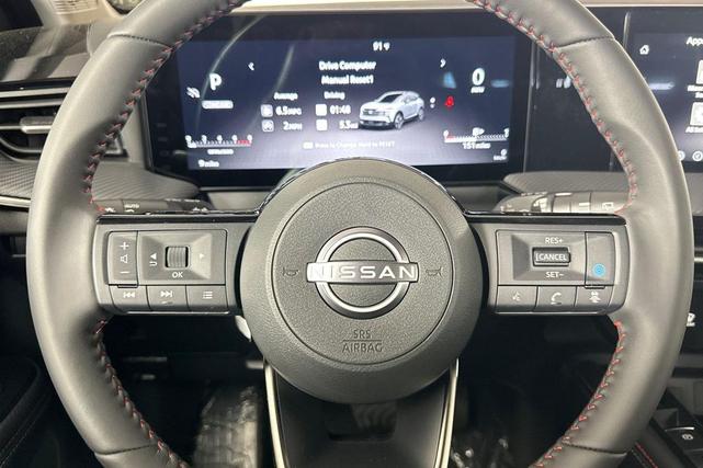 Photo of 2026 Canyon Bronze Metallic Nissan Kicks