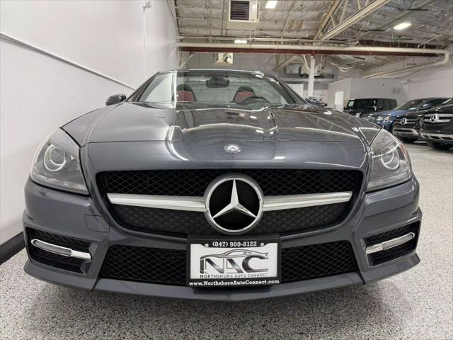 Photo of 2013 Gray Mercedes-Benz SLK-Class