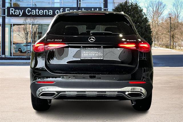 Photo of 2025 Black Mercedes-Benz GLC 300