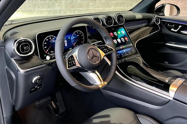 Photo of 2025 Black Mercedes-Benz GLC 300