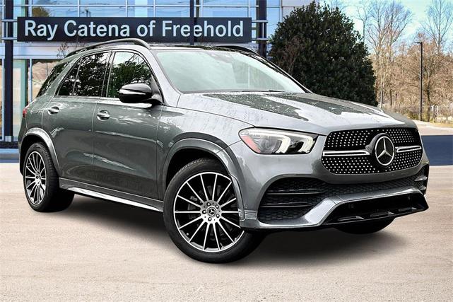 Photo of 2023 Selenite Gray Metallic Mercedes-Benz GLE 450