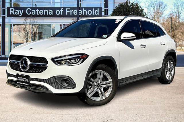 Photo of 2021 Polar White Mercedes-Benz GLA 250