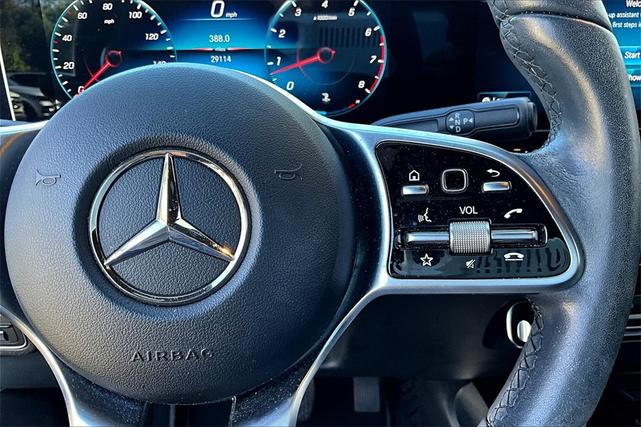Photo of 2021 Polar White Mercedes-Benz GLA 250