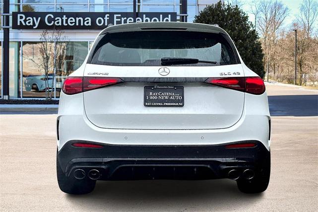 Photo of 2026 Polar White Mercedes-Benz AMG GLC 43