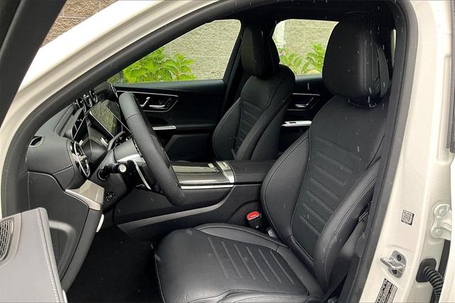 Photo of 2026 Polar White Mercedes-Benz AMG GLC 43