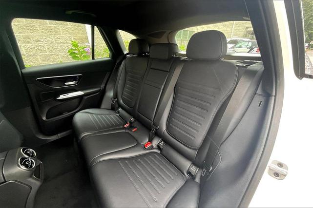 Photo of 2026 Polar White Mercedes-Benz AMG GLC 43