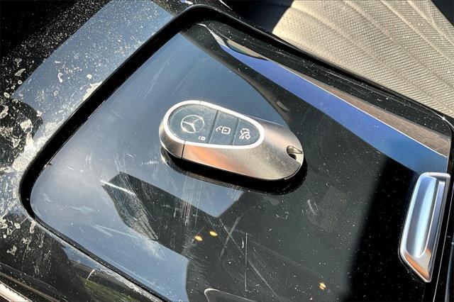 Photo of 2022 Manufaktur Diam Mercedes-Benz S-Class