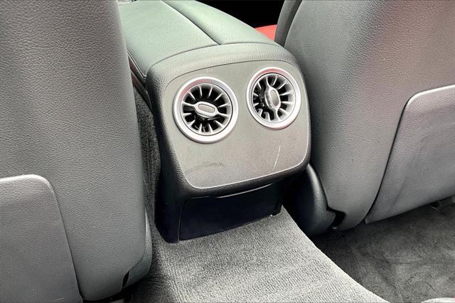 Photo of 2023 MANUFAKTUR Moonlight White Metallic Mercedes-Benz E-Class