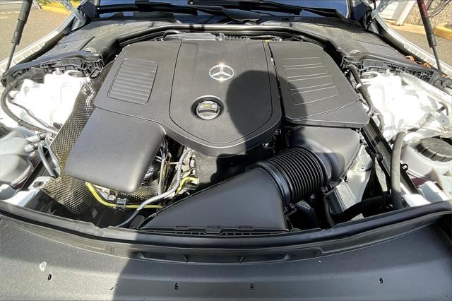 Photo of 2025 Polar White Mercedes-Benz C-Class