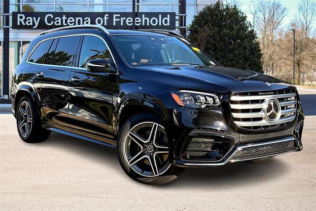 Photo of 2024 Black Mercedes-Benz GLS 450