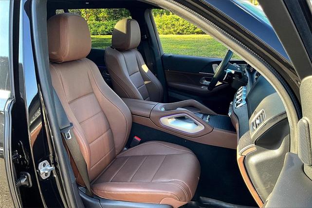 Photo of 2024 Black Mercedes-Benz GLS 450