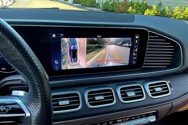 Photo of 2024 Black Mercedes-Benz GLS 450