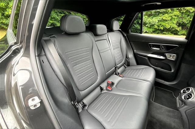 Photo of 2025 Grey Mercedes-Benz GLC 300