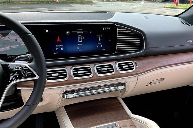 Photo of 2025 Polar White Mercedes-Benz GLE 450
