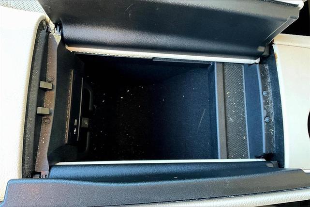 Photo of 2021 Diamond White Metallic Mercedes-Benz GLS 450