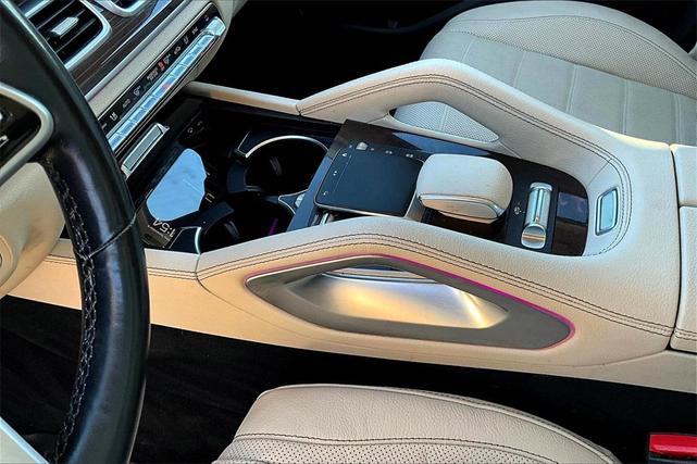 Photo of 2021 Diamond White Metallic Mercedes-Benz GLS 450