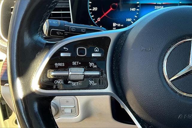 Photo of 2021 Diamond White Metallic Mercedes-Benz GLS 450