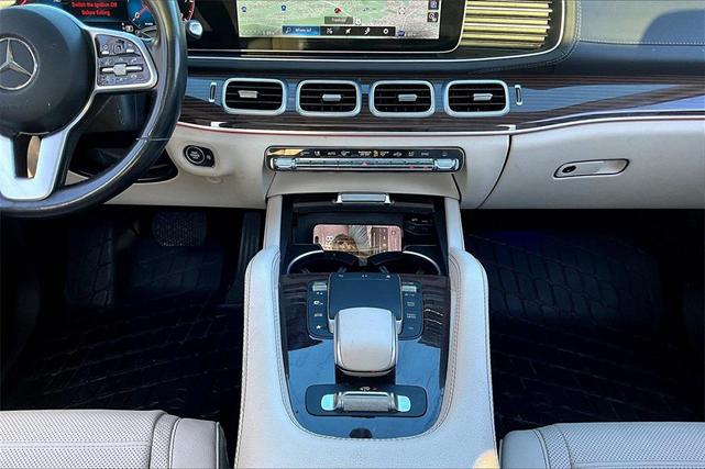 Photo of 2021 Diamond White Metallic Mercedes-Benz GLS 450