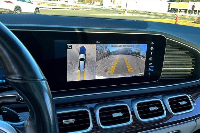 Photo of 2021 Diamond White Metallic Mercedes-Benz GLS 450