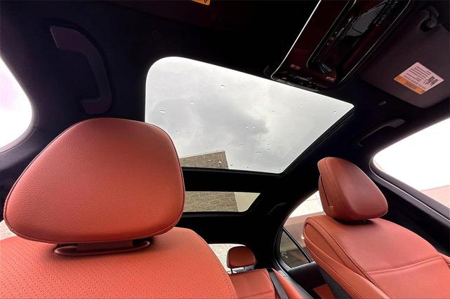 Photo of 2025 White Mercedes-Benz C-Class