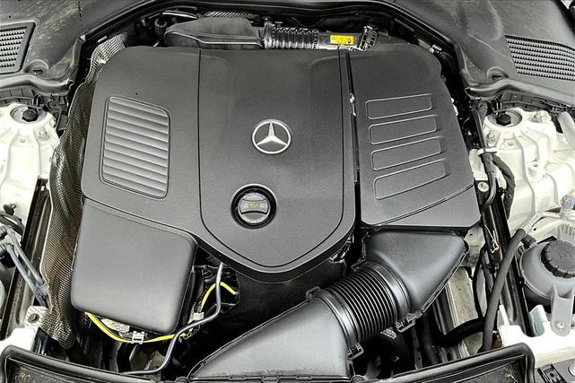 Photo of 2025 White Mercedes-Benz C-Class