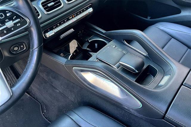 Photo of 2022 White Mercedes-Benz GLE 350