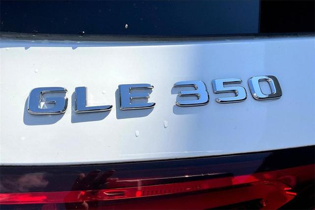 Photo of 2022 White Mercedes-Benz GLE 350