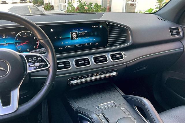 Photo of 2022 White Mercedes-Benz GLE 350