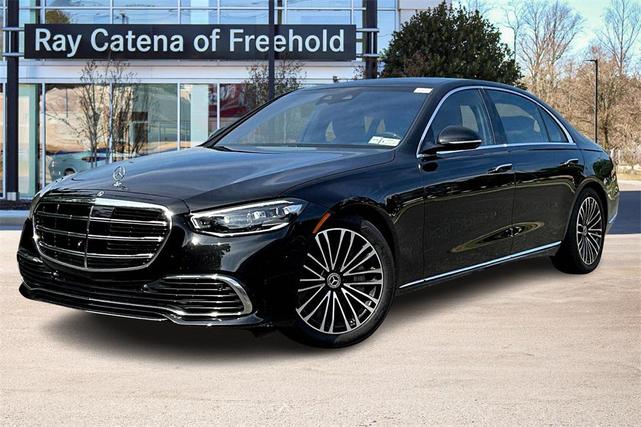 Photo of 2023 Obsidian Black Metallic Mercedes-Benz S-Class