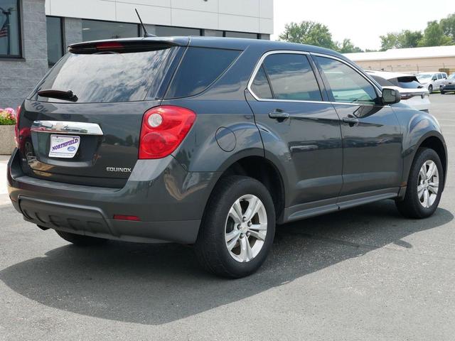 Photo of 2013 Ashen Gray Metallic Chevrolet Equinox