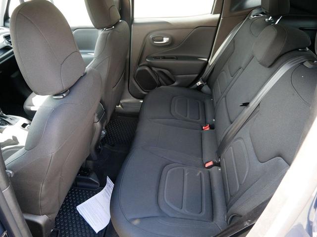 Photo of 2022 Slate Blue Pearlcoat Jeep Renegade