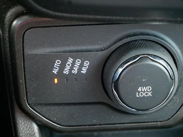 Photo of 2022 Slate Blue Pearlcoat Jeep Renegade