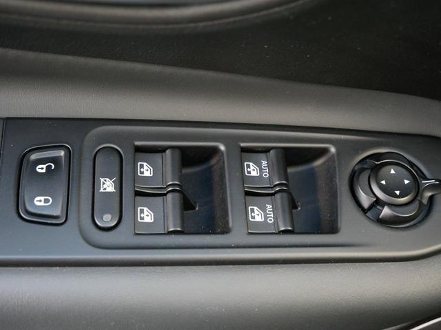 Photo of 2022 Slate Blue Pearlcoat Jeep Renegade