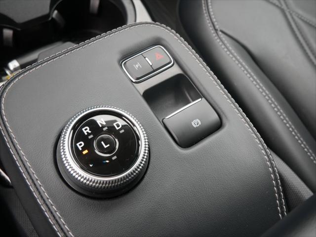 Photo of 2022 White Ford Mustang Mach-E