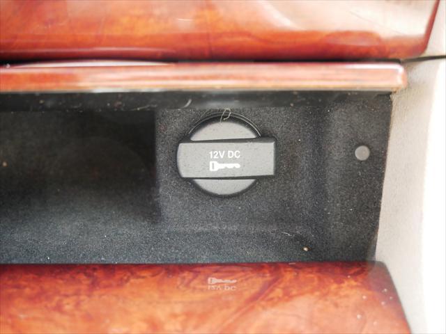 Photo of 2011 Sapphire Crystal Met Clearcoat Chrysler 300C