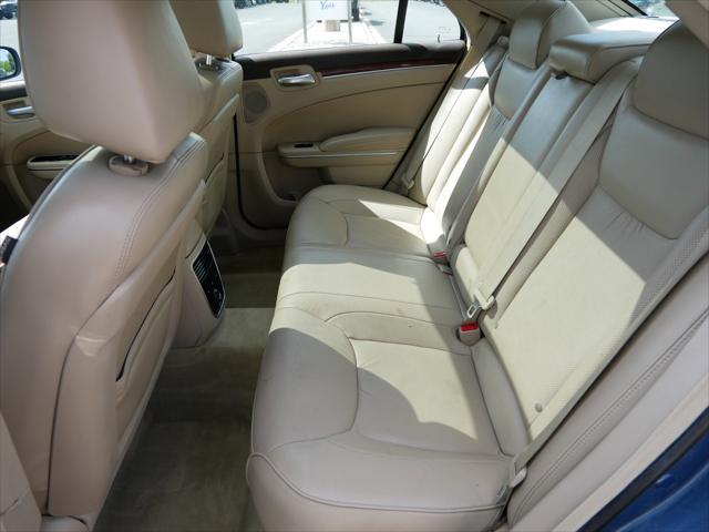 Photo of 2011 Sapphire Crystal Met Clearcoat Chrysler 300C
