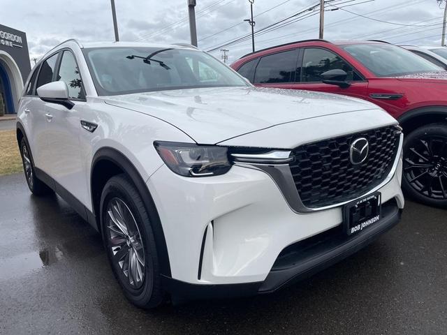 Photo of 2025 Rhodium White Premium Mazda CX-90