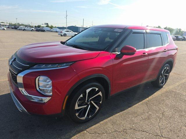 Photo of 2024 Red Diamond Mitsubishi Outlander