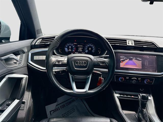 Photo of 2020 White Audi Q3
