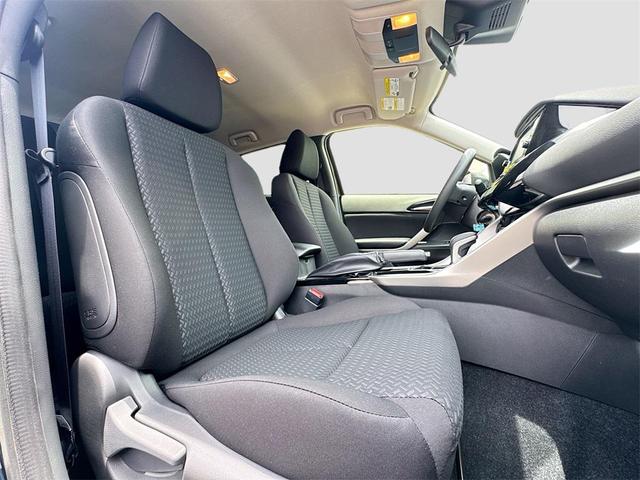 Photo of 2025 Labrador Black Pearl Mitsubishi Eclipse Cross